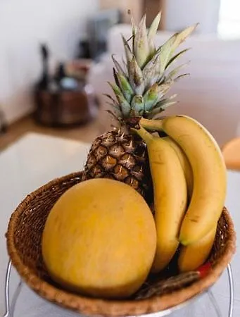 Del Mar Villa Gennadi