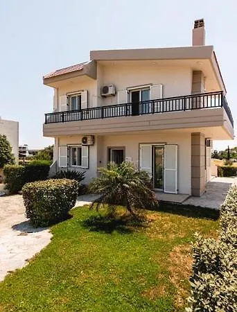 Del Mar Vila Gennadi